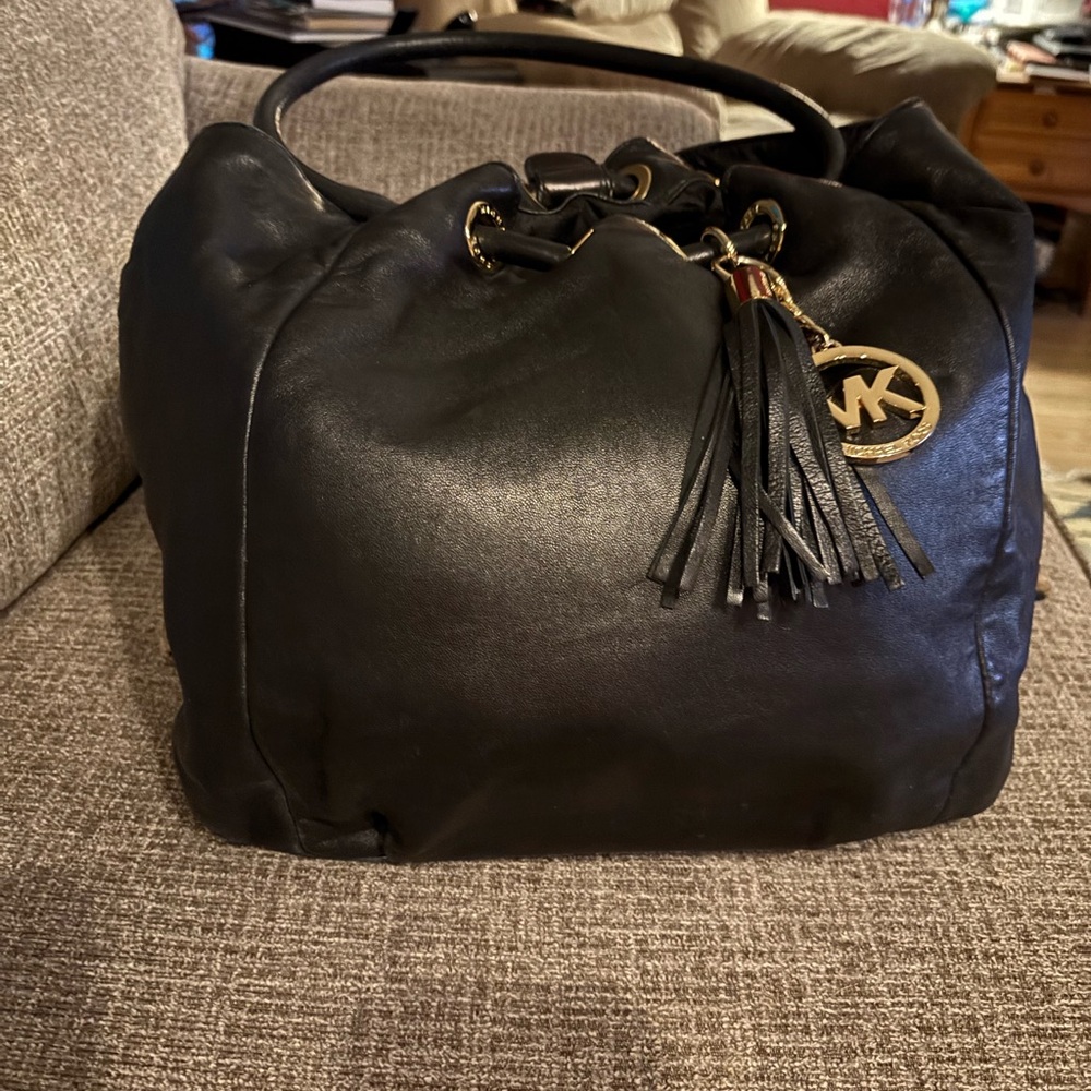 Michael Kors Black Hobo Bag - Picture 2 of 6